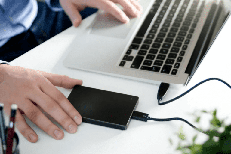 Finding Best External Hard drive for MacBook Air in Canada 2023