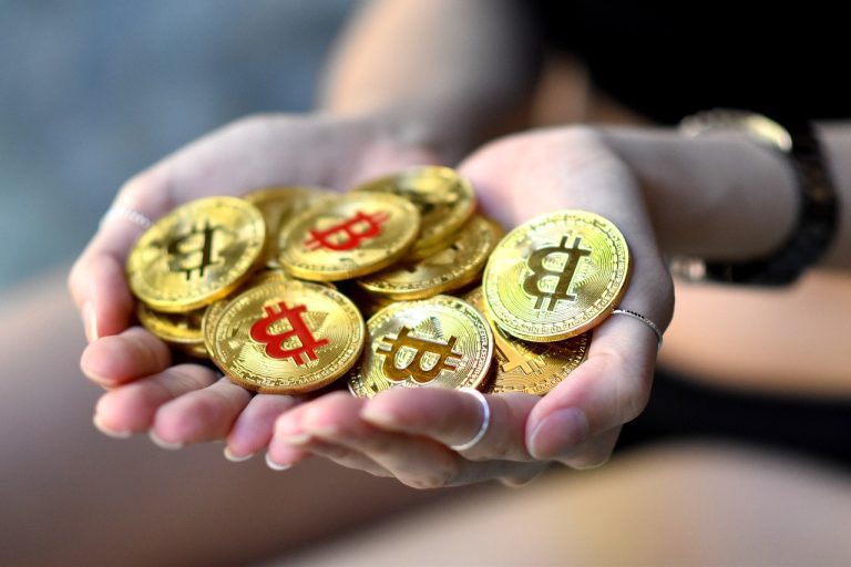 Why Gambling With Cryptocurrencies Makes Perfect Sense for Canadian Gamers