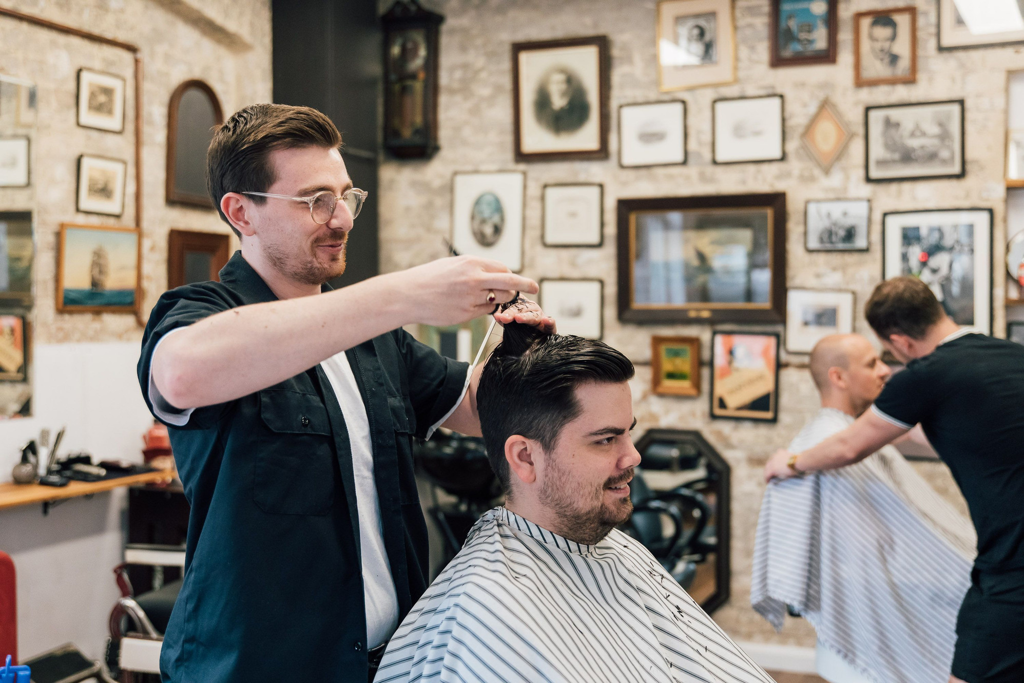 Men’s Hair Salon Elevating Your Grooming Experience
