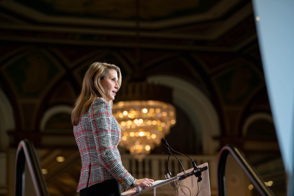 Ontario Public Service to Return to Full-Time Office Work by Early 2026