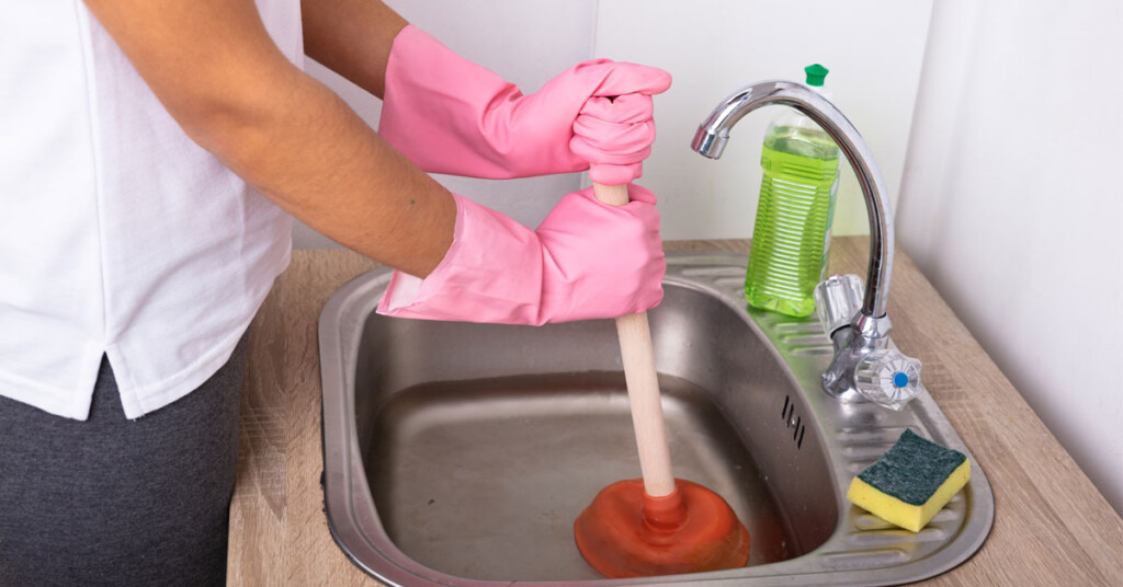 Clogs, Smells & Slow Drains? Here’s When to Call for Drain Cleaning in Toronto Clogs, Smells & Slow Drains? Here’s When to Call for Drain Cleaning in Toronto