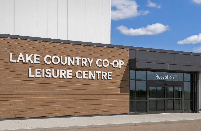 Cornerstone Insurance, Longworth Family Donate 0,000 to Prince Albert Leisure Centre Cornerstone Insurance, Longworth Family Donate 0,000 to Prince Albert Leisure Centre