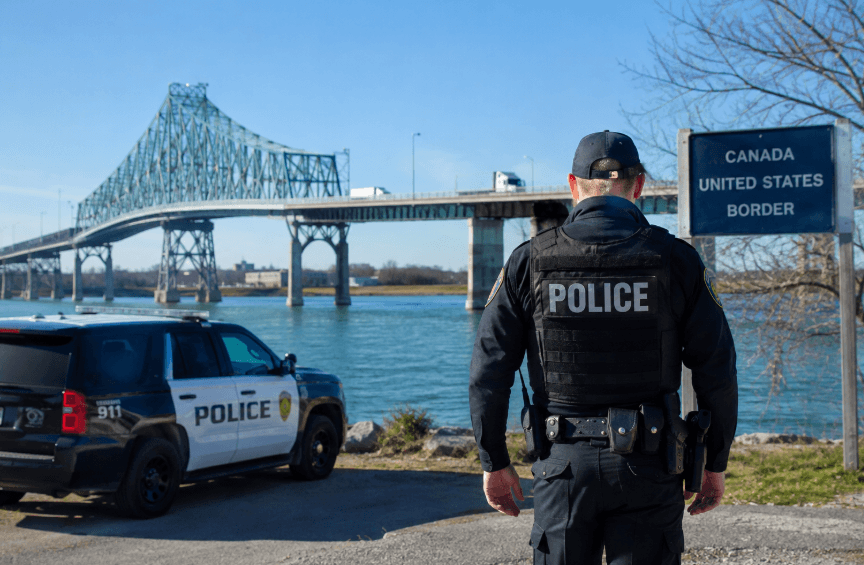 Ontario Invests .5 Million in Border Security Tools to Combat Guns, Drugs and Organized Crime Ontario Invests .5 Million in Border Security Tools to Combat Guns, Drugs and Organized Crime