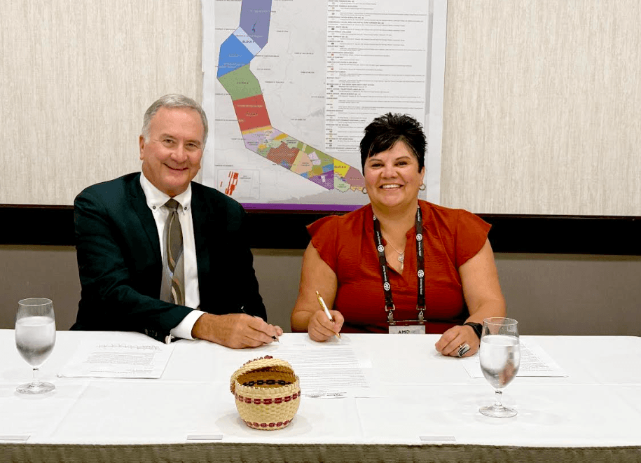 Brantford and Six Nations Sign MOU to Guide Future Development and Shared Prosperity Brantford and Six Nations Sign MOU to Guide Future Development and Shared Prosperity