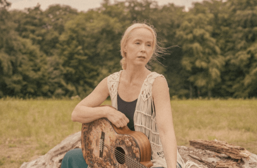 Tina Dico to Return to Toronto for Intimate Allied Music Centre Performance Tina Dico to Return to Toronto for Intimate Allied Music Centre Performance