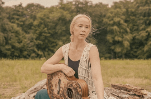Tina Dico to Make Canadian Debut With Intimate Toronto Album Launch Show Tina Dico to Make Canadian Debut With Intimate Toronto Album Launch Show