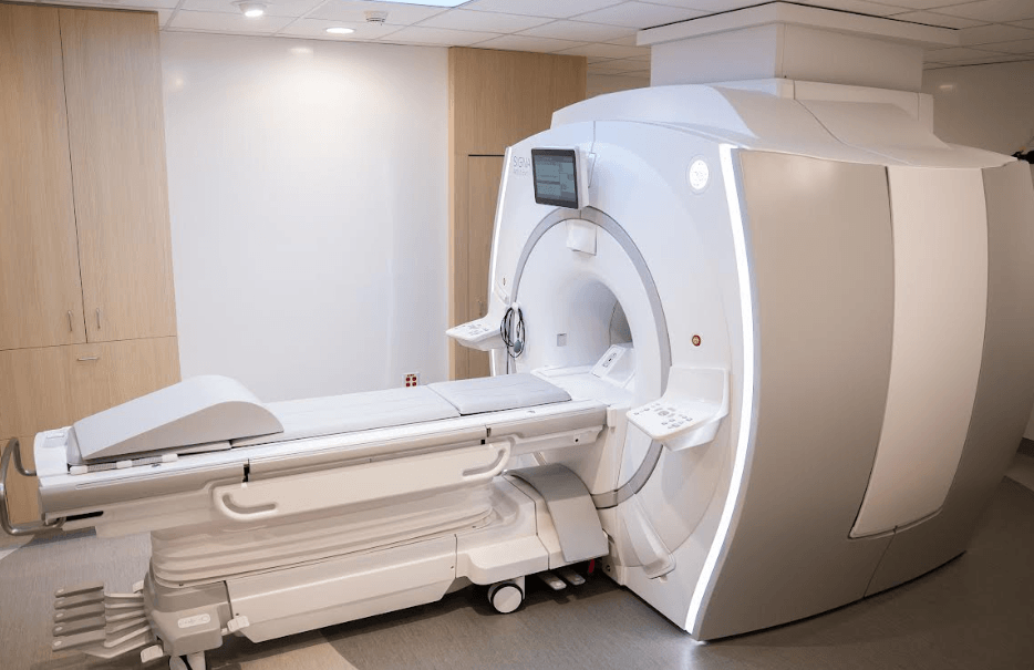 Upgraded MRI Suite Opens at Abbotsford Regional Hospital, Expanding Access to Diagnostic Care Upgraded MRI Suite Opens at Abbotsford Regional Hospital, Expanding Access to Diagnostic Care