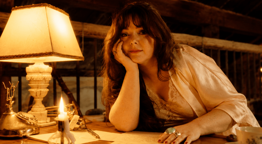 Hamilton Singer-Songwriter AOIFE Expands Indie-Folk Sound With New Single “Johnny” Hamilton Singer-Songwriter AOIFE Expands Indie-Folk Sound With New Single “Johnny”