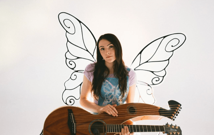 Maiah Wynne Releases New Album ‘Into the Waves’ and Shares Music Video for ‘Girl Dinner’ Maiah Wynne Releases New Album ‘Into the Waves’ and Shares Music Video for ‘Girl Dinner’